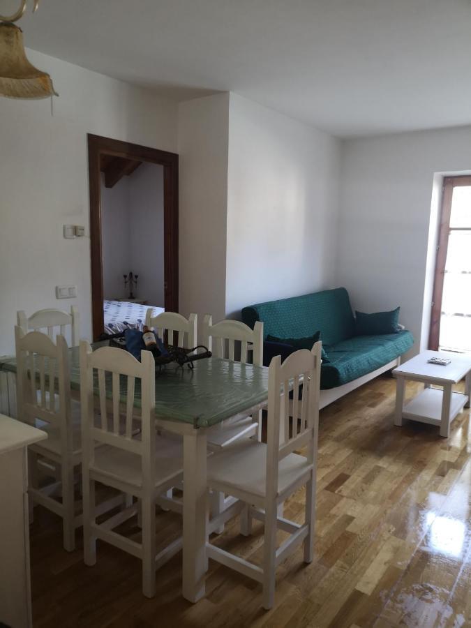 Residencial Valle De 贝纳斯克 外观 照片